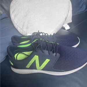 New Balance Blue and Green Sneakers Lightweight Mesh